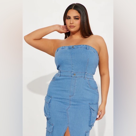 Fashion Nova- Diana Denim Maxi - Picture 2 of 3